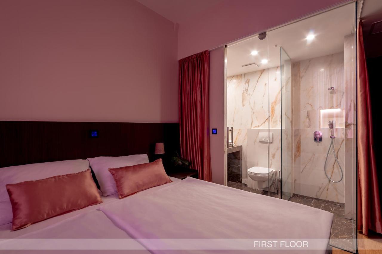 Center Ljubljana Hotel Ngoại thất bức ảnh